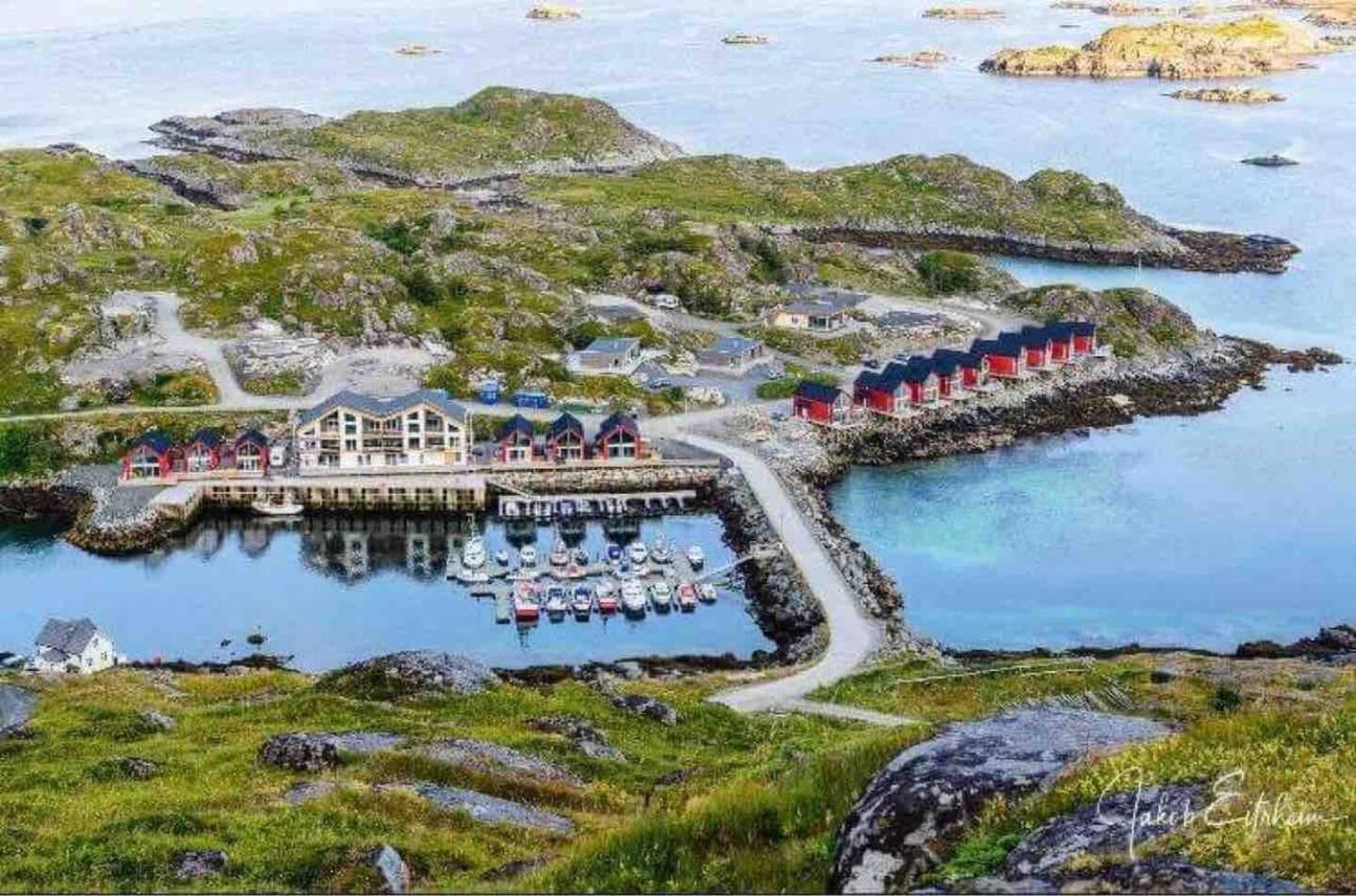 Lofoten Seaview Ballstad Buitenkant foto